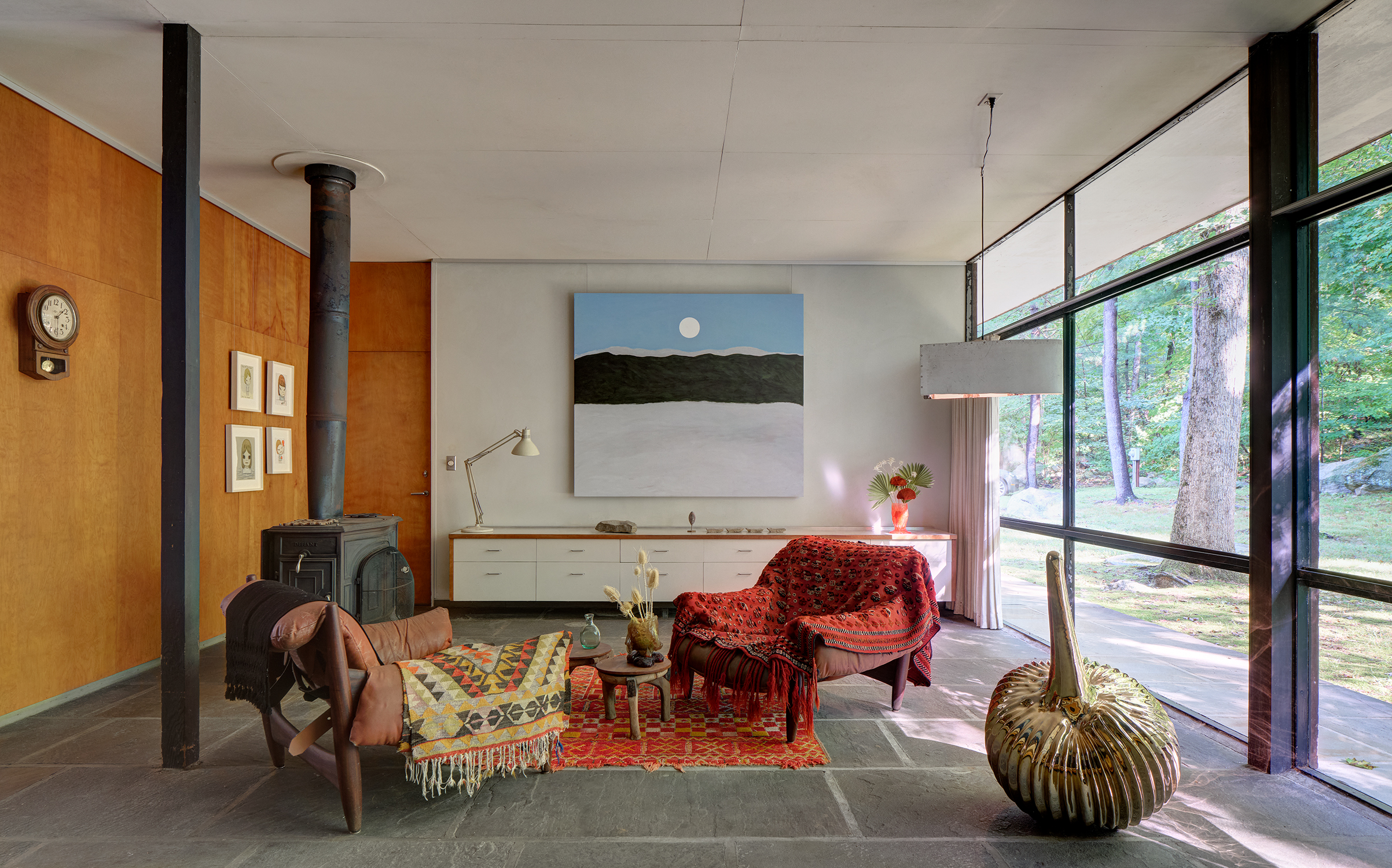At The Noyes House: Blum & Poe, Mendes Wood DM and Object & Thing. The Noyes House, New Canaan, Connecticut. Photo by Michael Biondo. Works pictured [left to right]: Yoshitomo Nara, four drawings (2019); Patricia Leite, Entre Nuvens (2020); Gaetano Pesce, Table Top Vase (2020); Green River Project LLC, Airline Pendant (2020); Gaetano Pesce, Drip Vase (2020); Alma Allen, Not Yet Titled (2020).